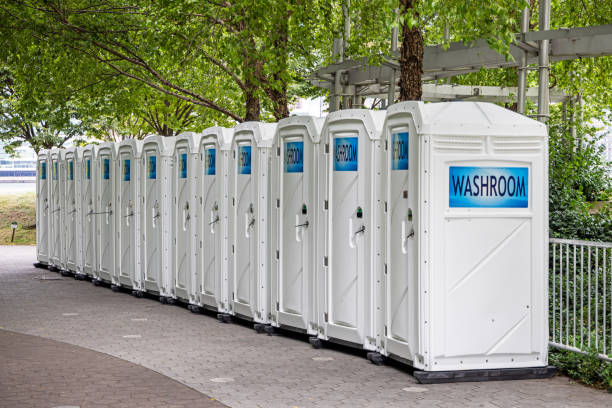 Best Emergency porta potty rental  in Laurium, MI