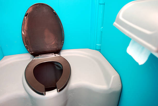 Best Porta potty rental near me  in Laurium, MI